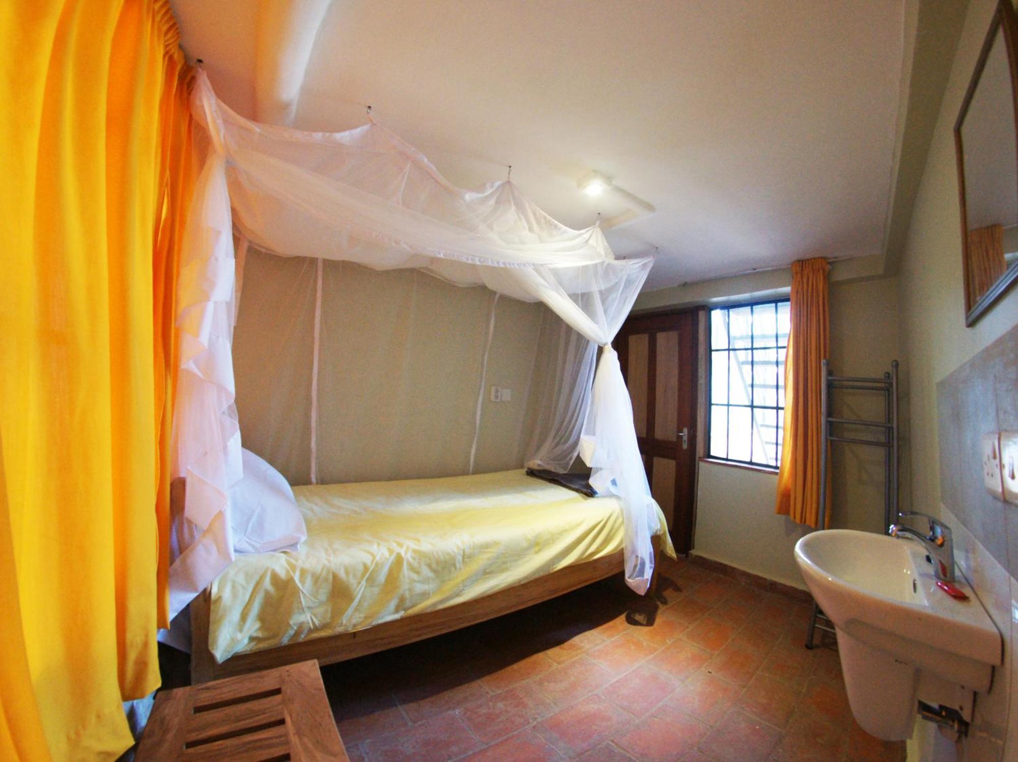 Yellow Haven Lodge Kampala Zimmer foto